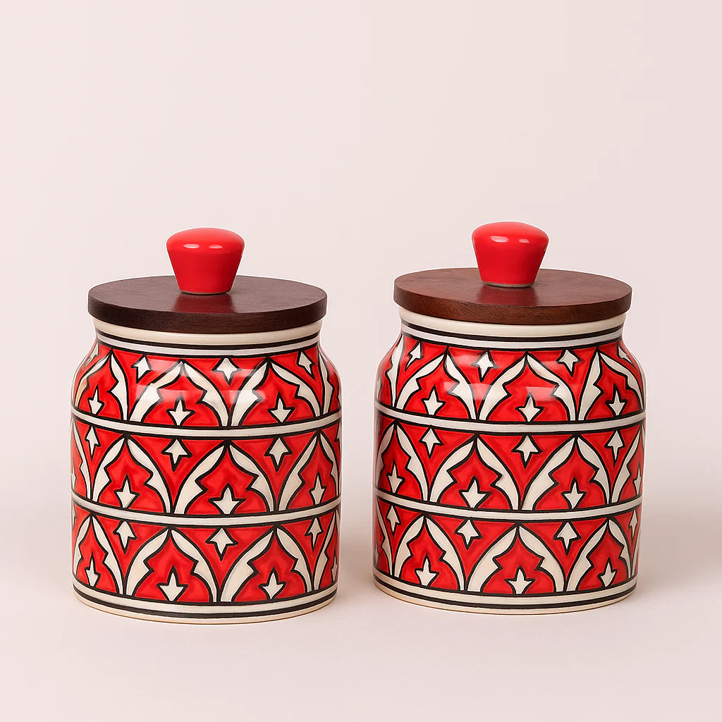Morwee red  Muglayi paint  air tight jar