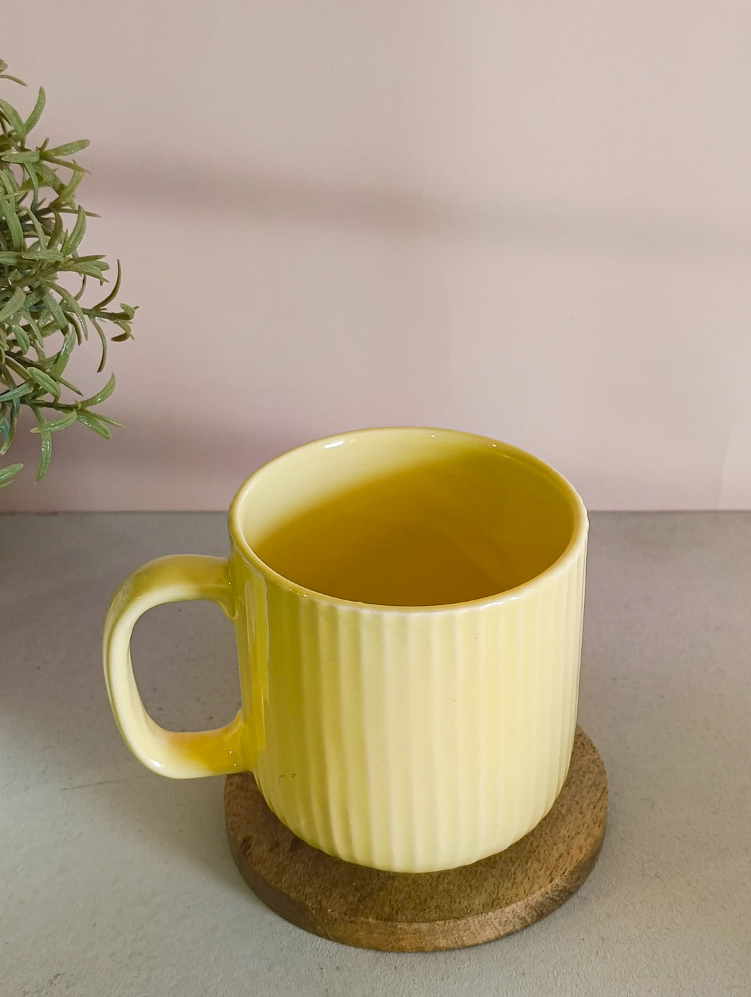 Morwee yellow  cup set of 2 with tray
