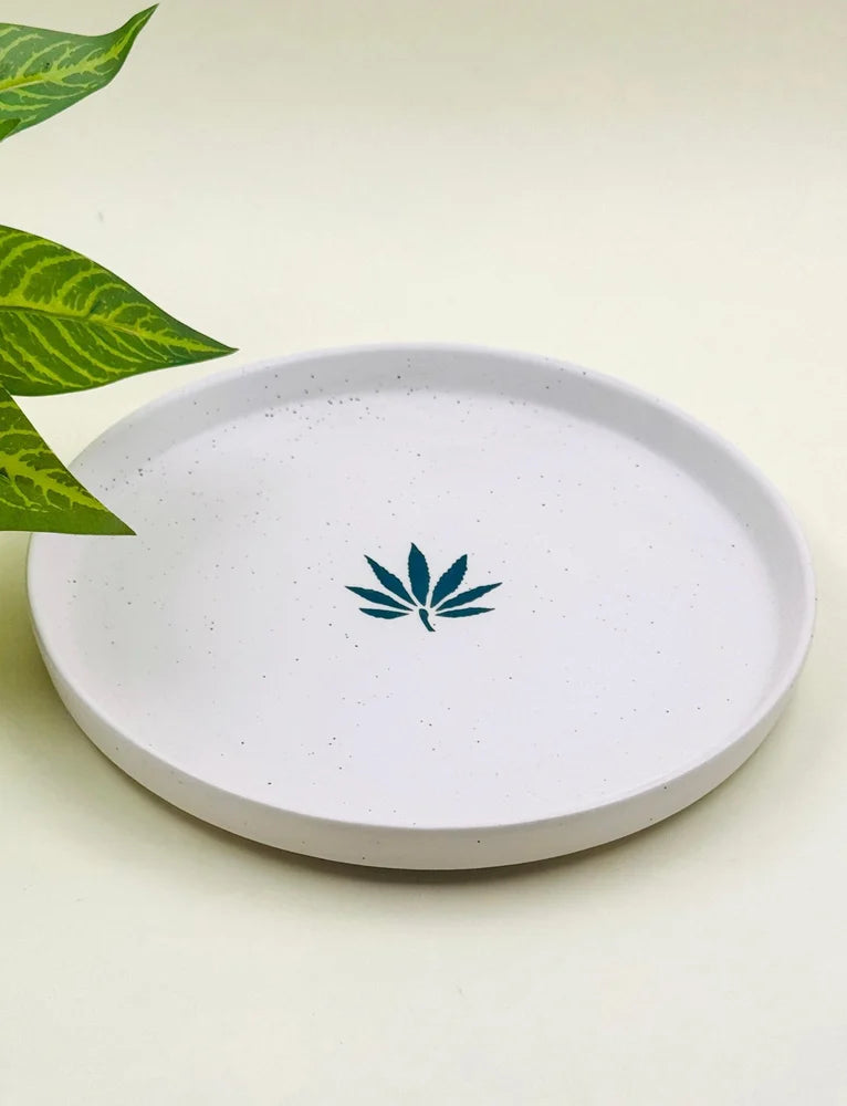 Morwee Ceramic Dinner/pizza Plate (White with Leaf, 8 Inch)